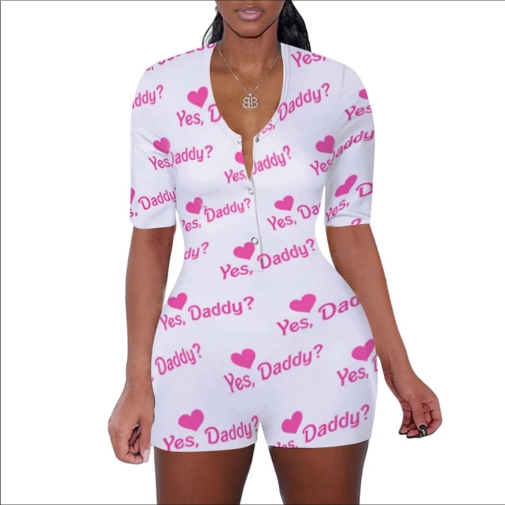💖Yes daddy onesie💖